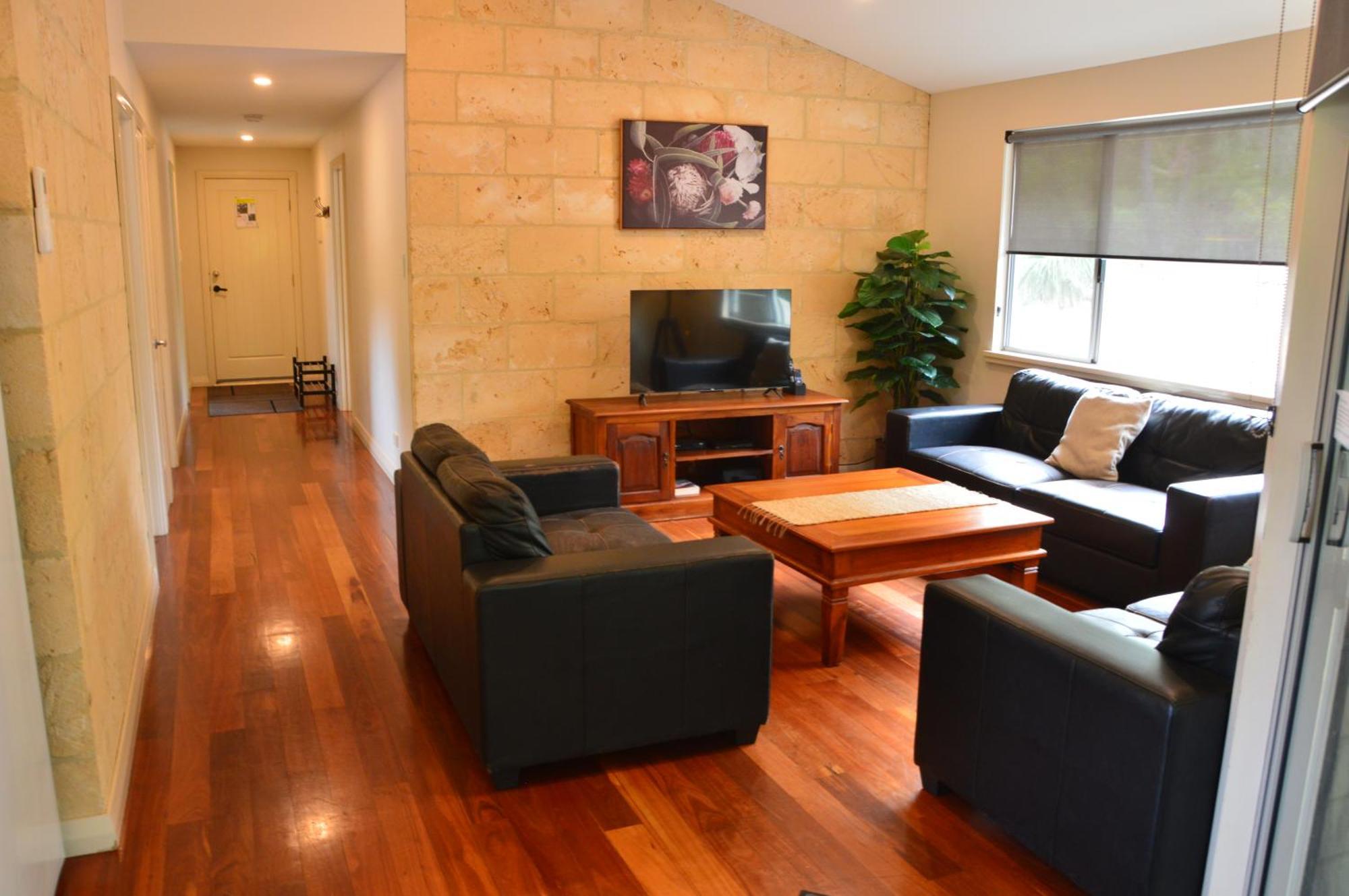 Acacia Chalets Margaret River Bagian luar foto